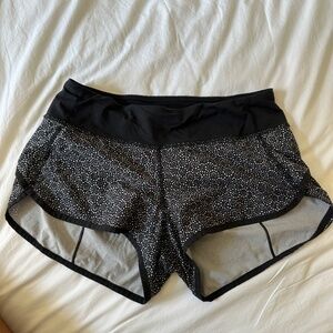 LuluLemon Speed Up Shorts
